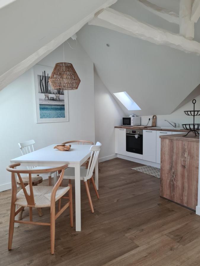 Santorin, Appartement Lumineux Au Coeur De Vannes Luaran gambar