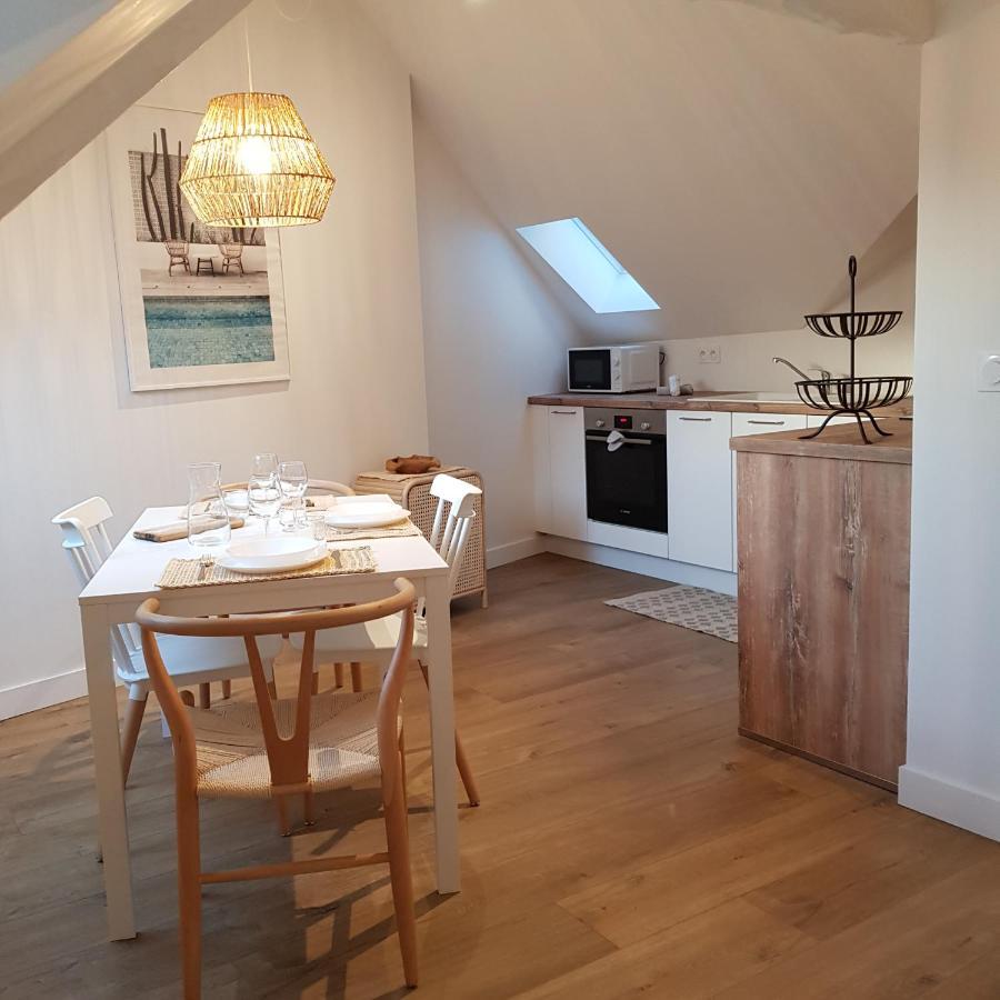 Santorin, Appartement Lumineux Au Coeur De Vannes Luaran gambar